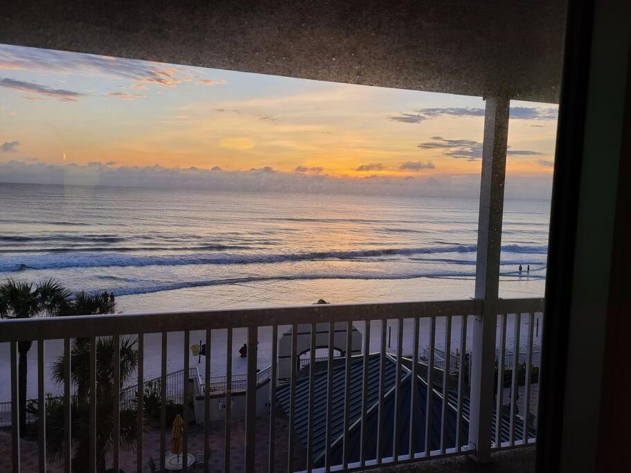 Apartamento Spectacular Ocean View Daytona Beach Exterior foto
